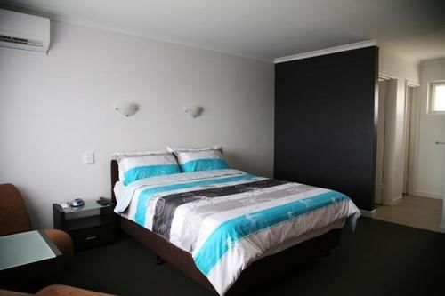 Christies Beach Hotel Clarendon Exterior foto